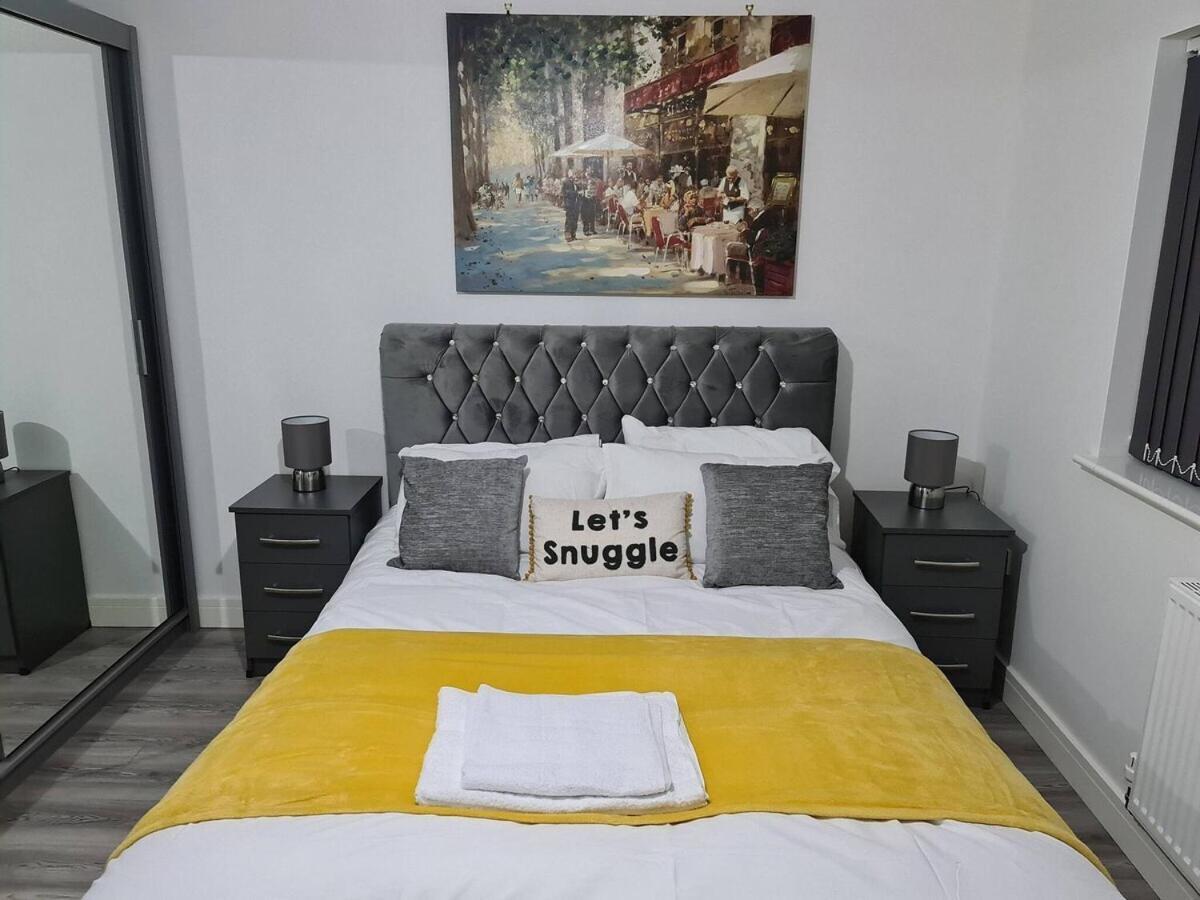 Sav Apartments - 2 Bed Cosy Flat Saffron לייסטר חדר תמונה