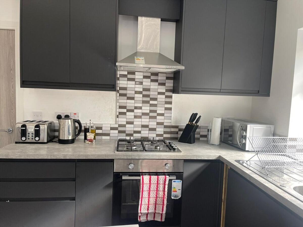 Sav Apartments - 2 Bed Cosy Flat Saffron לייסטר חדר תמונה