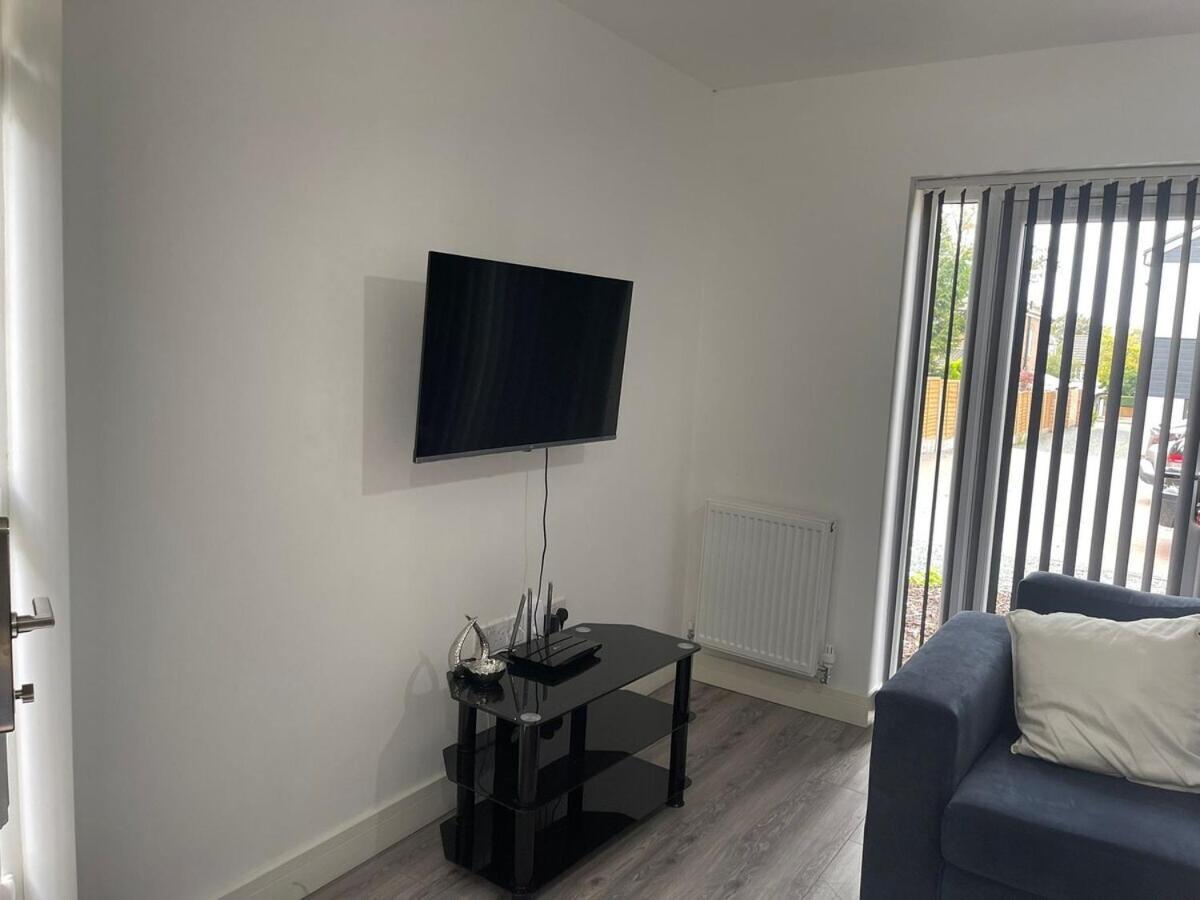Sav Apartments - 2 Bed Cosy Flat Saffron לייסטר חדר תמונה