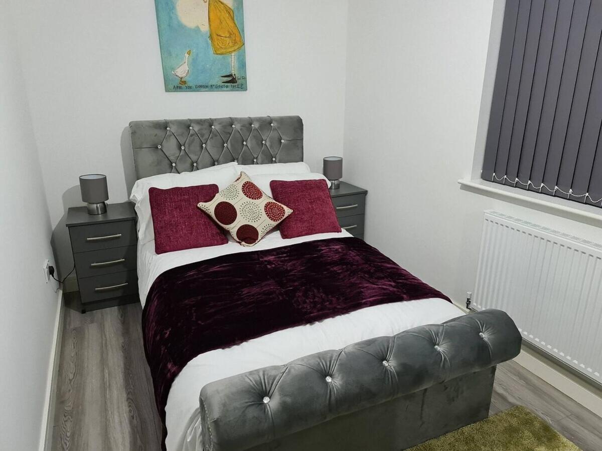 Sav Apartments - 2 Bed Cosy Flat Saffron לייסטר חדר תמונה